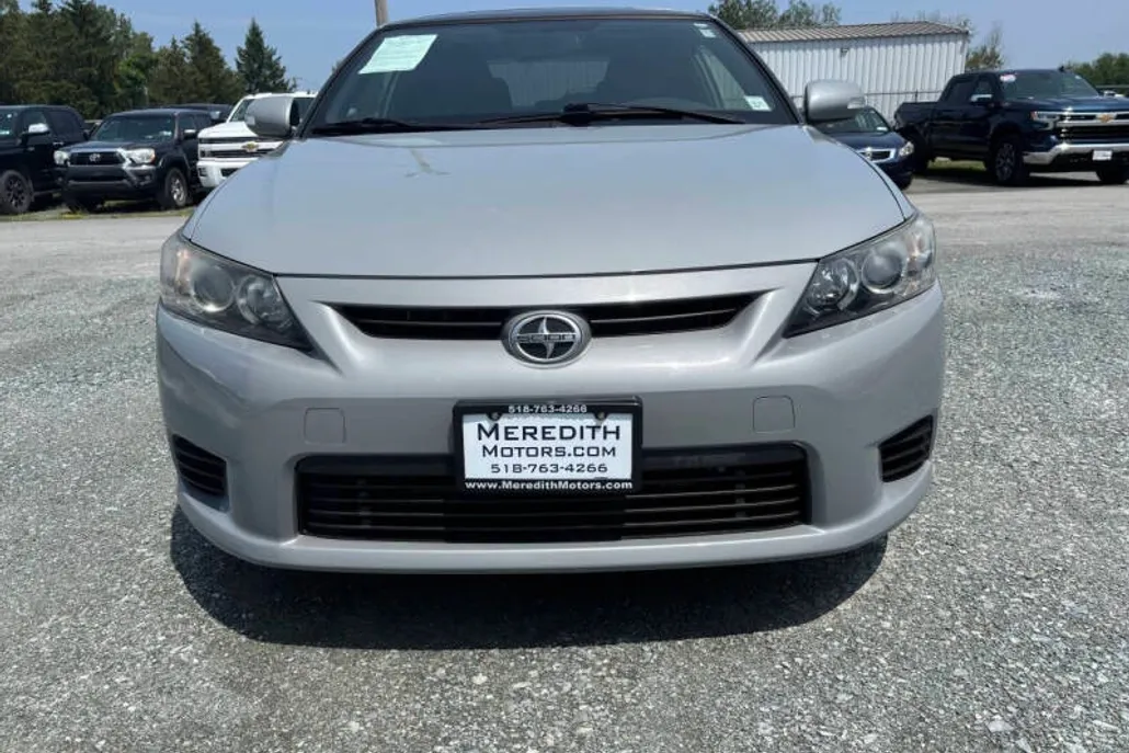 2013 Scion tC photo 1