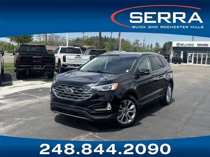 2019 Ford Edge Titanium photo 1