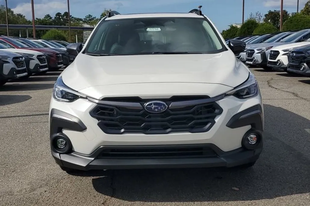 2025 Subaru Crosstrek Limited photo 1