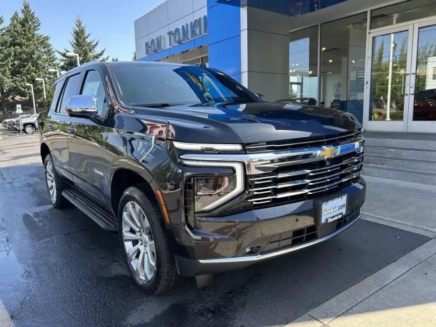 2025 Chevrolet Tahoe Premier photo 1