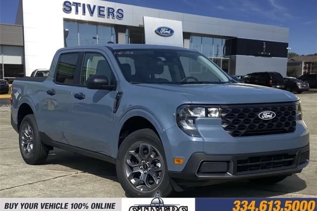 2025 Ford Maverick XLT photo 1