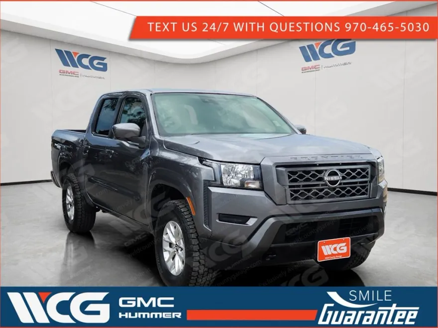 2024 Nissan Frontier SV photo 1