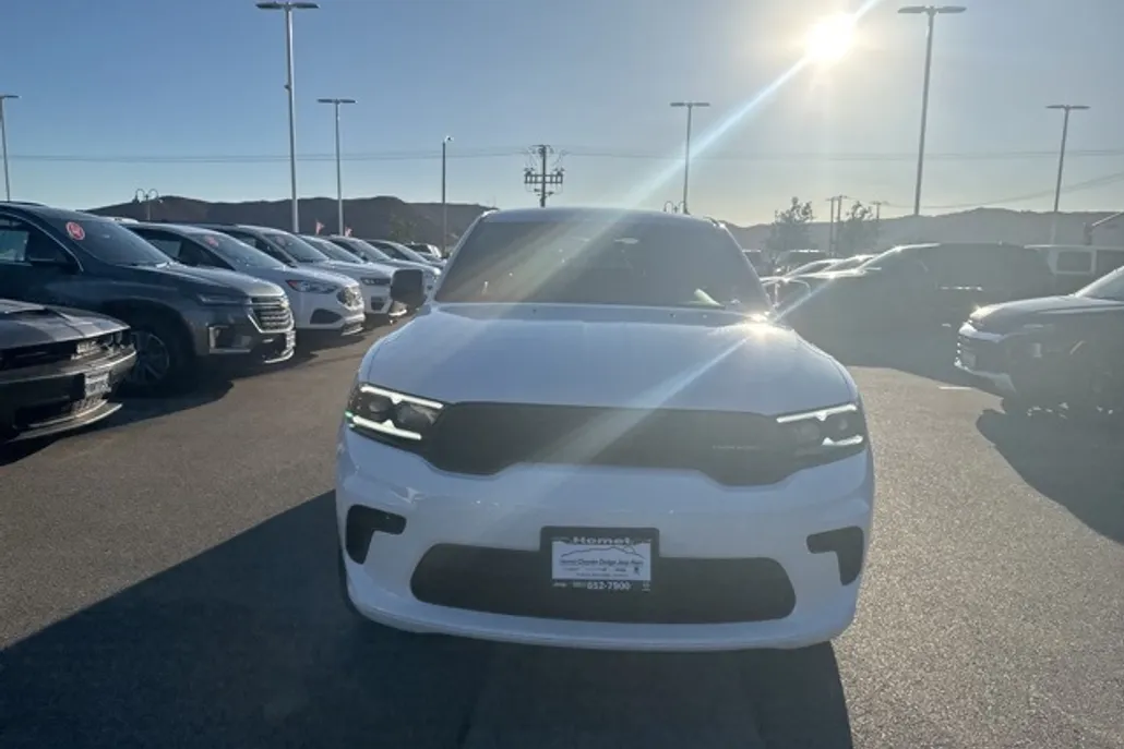 2023 Dodge Durango GT photo 1