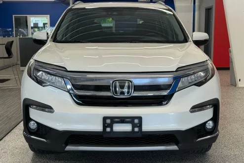 2019 Honda Pilot Touring photo 2