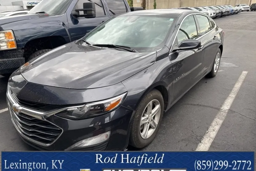 2023 Chevrolet Malibu 1LT photo 1