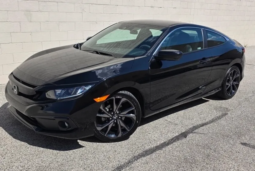 2020 Honda Civic Sport photo 1