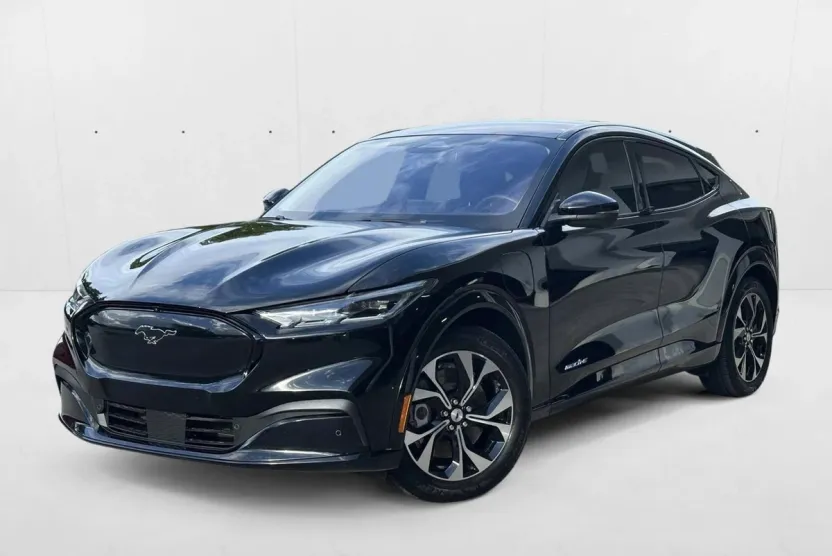 2023 Ford Mustang Mach-E Premium photo 1