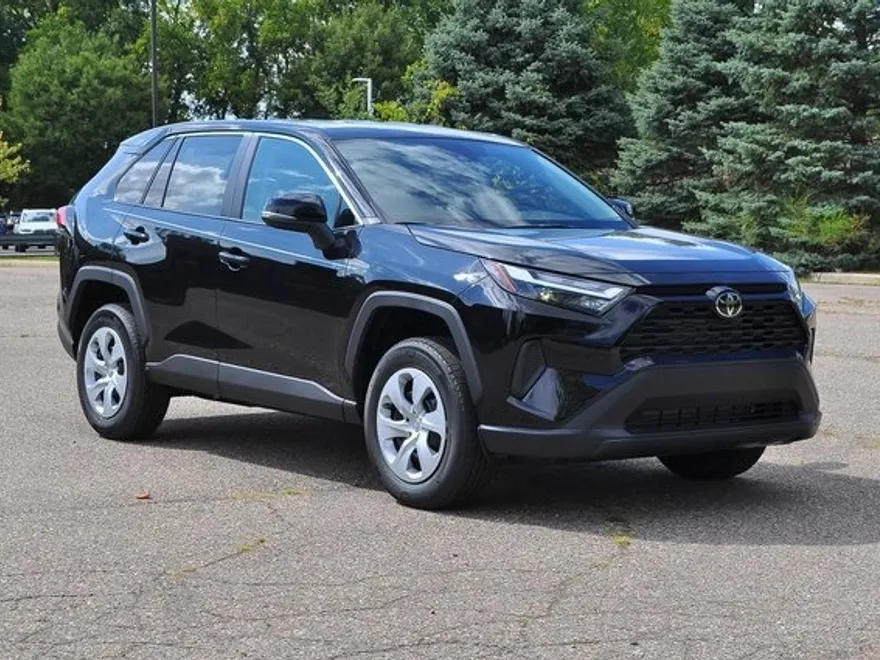 2025 Toyota RAV4 LE photo 1