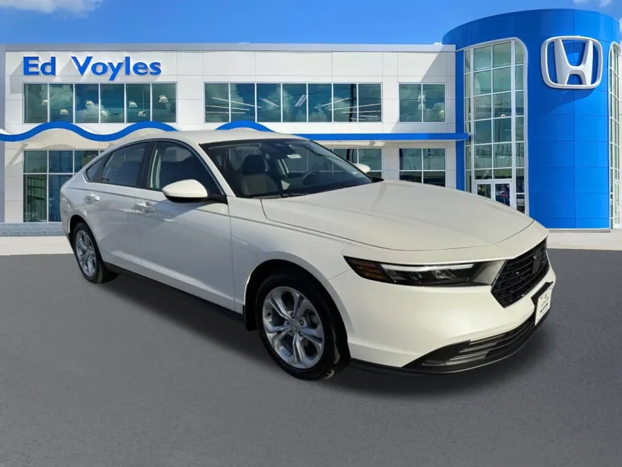 2025 Honda Accord LX photo 1