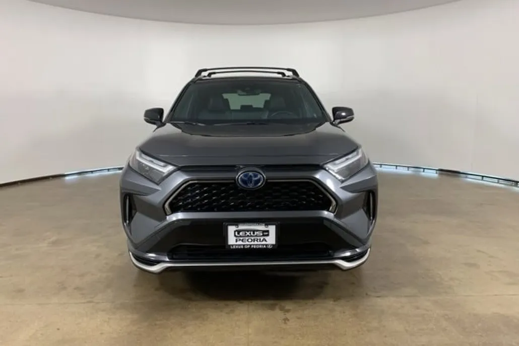 2022 Toyota RAV4 Prime XSE photo 1