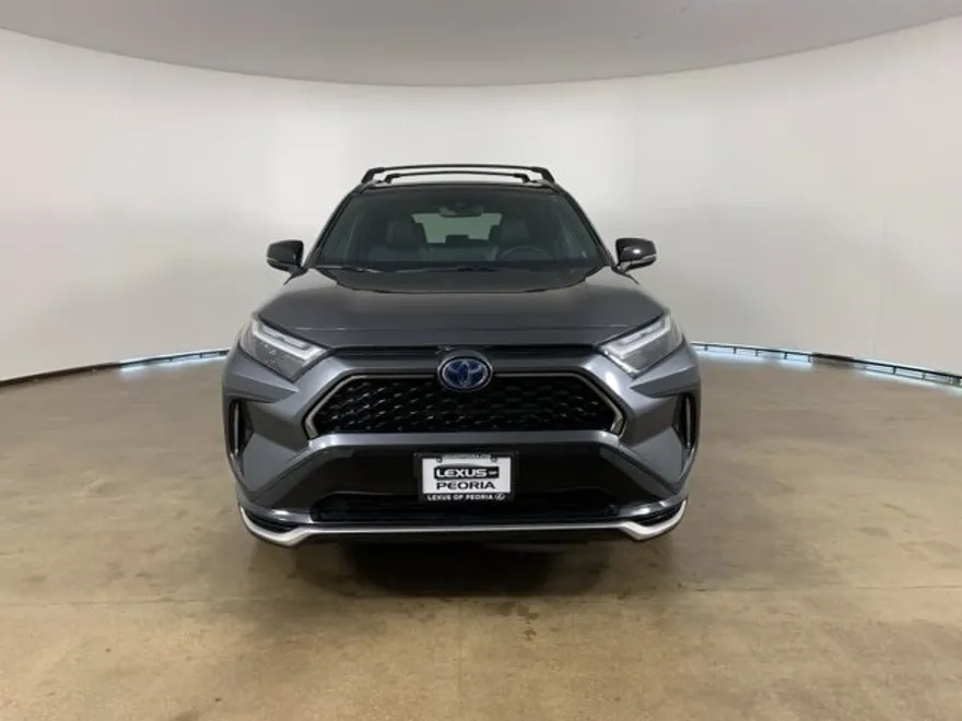 2022 Toyota RAV4 Prime XSE photo 1