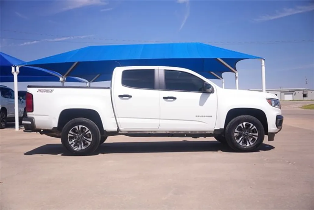 2022 Chevrolet Colorado Z71 photo 1