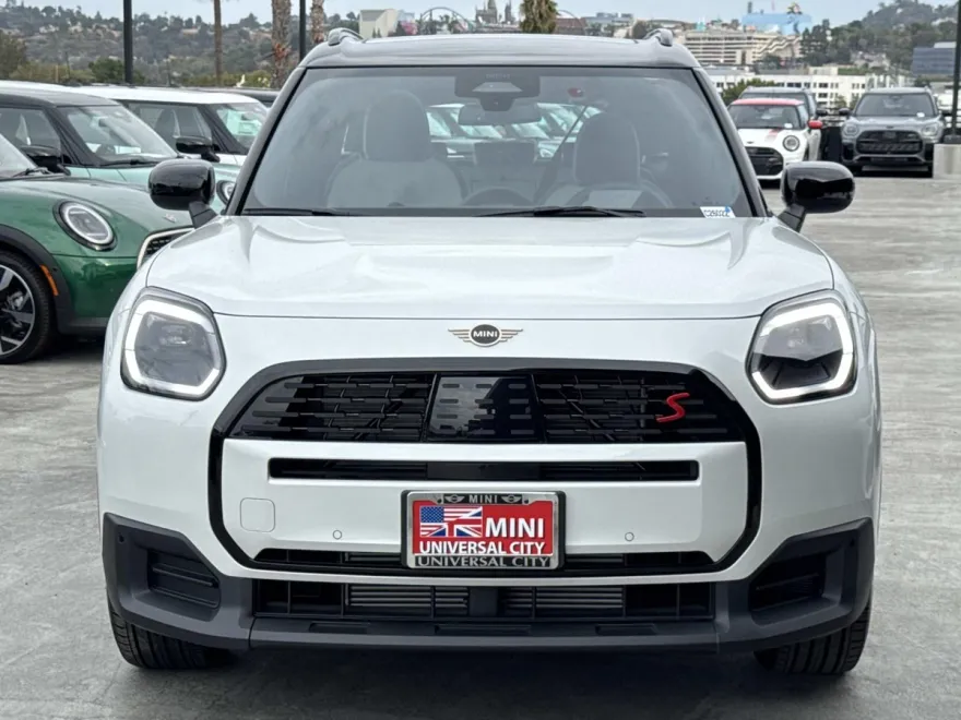 2026 Mini Countryman S ALL4 photo 1