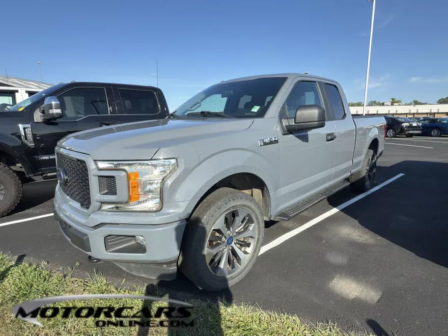 2019 Ford F-150 XL photo 1