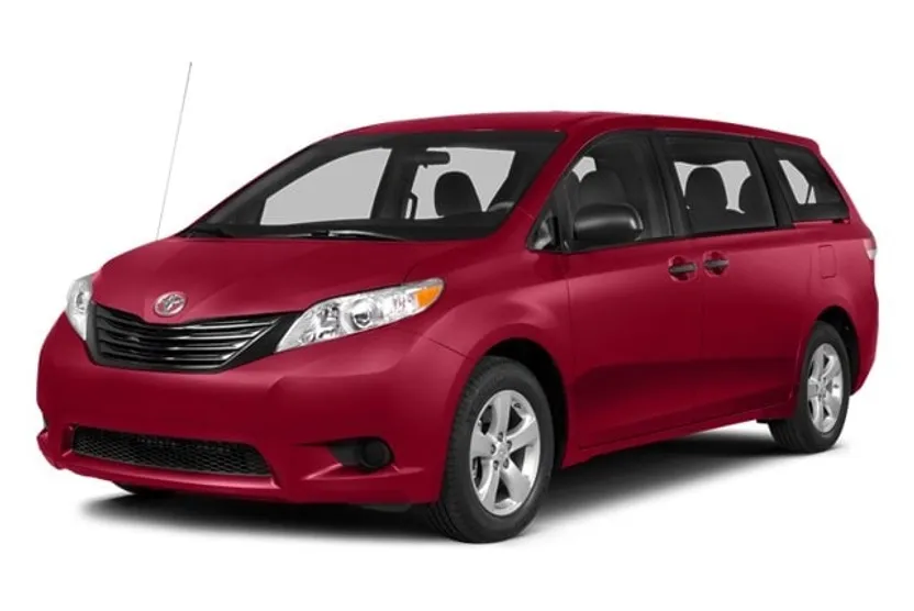 2014 Toyota Sienna LE photo 1