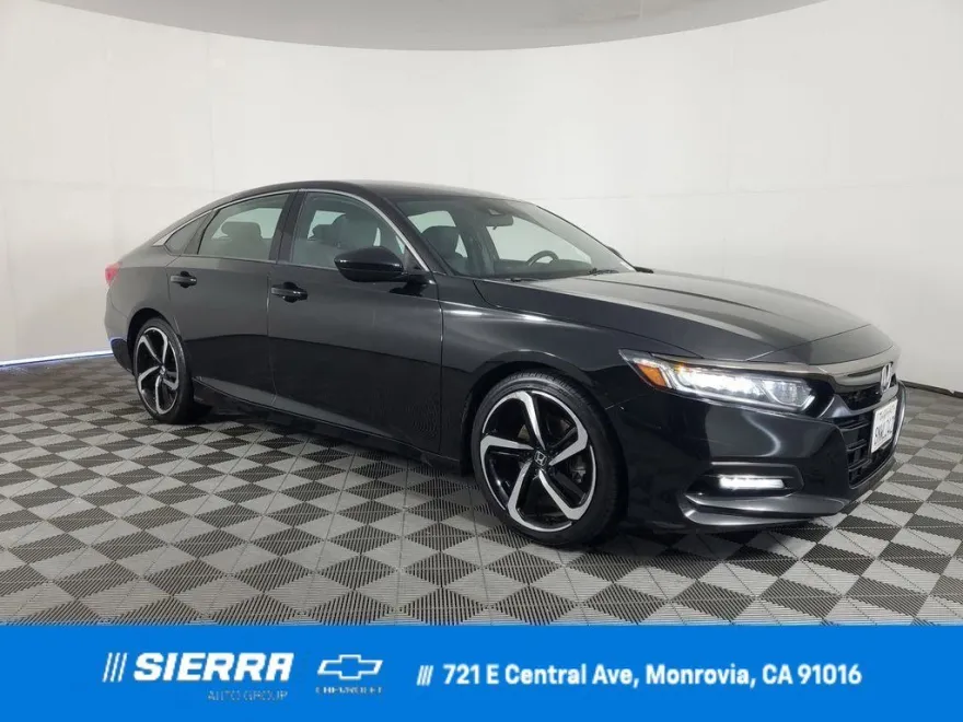 2020 Honda Accord Sport photo 1