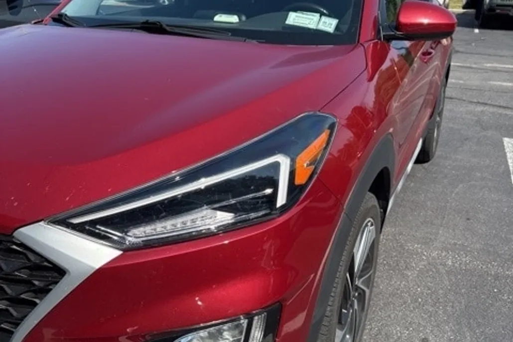 2021 Hyundai Tucson Sport photo 1