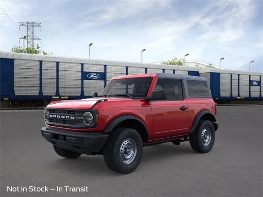 2025 Ford Bronco Base photo 1