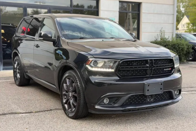 2016 Dodge Durango R/T photo 1
