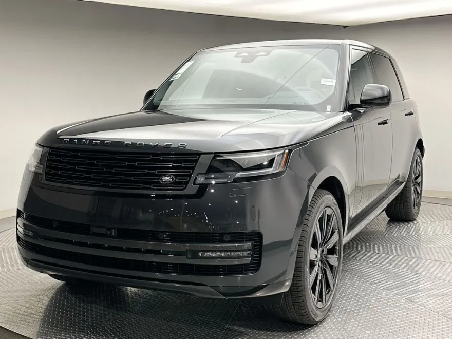 2025 Land Rover Range Rover SE photo 1