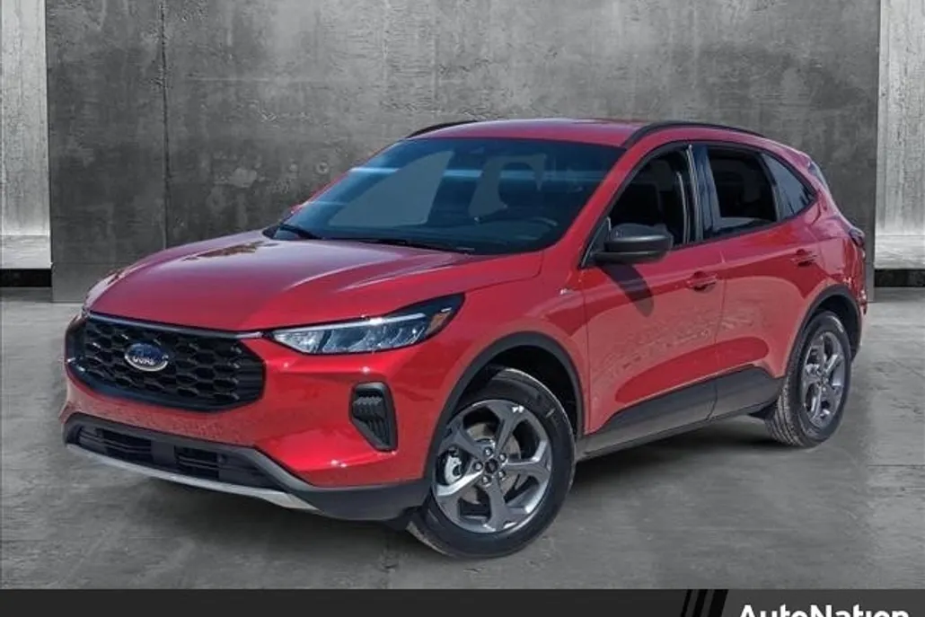 2025 Ford Escape ST-Line photo 1