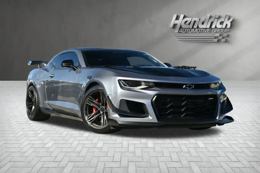 2019 Chevrolet Camaro ZL1 photo 1