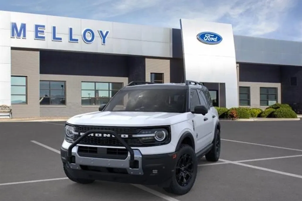 2025 Ford Bronco Sport Outer Banks photo 1