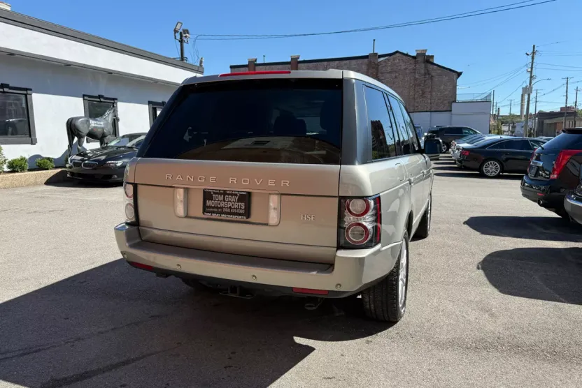 2012 Land Rover Range Rover HSE photo 1