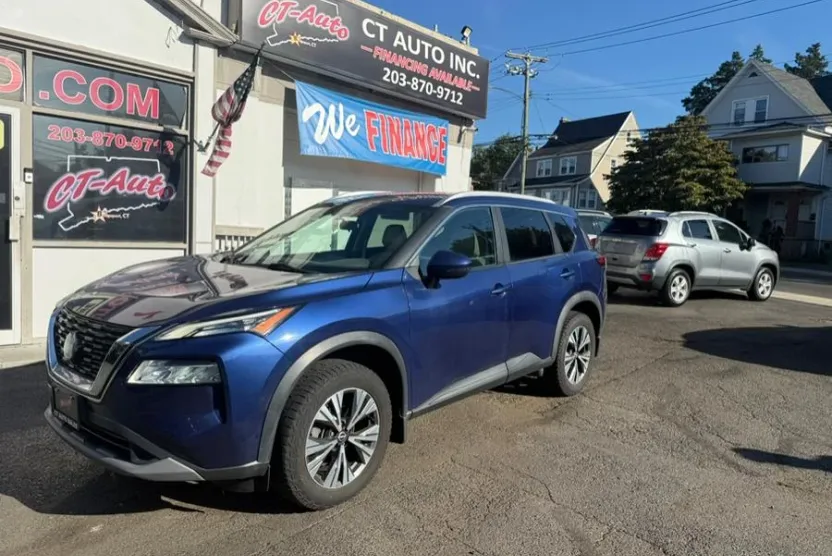 2022 Nissan Rogue SV photo 1
