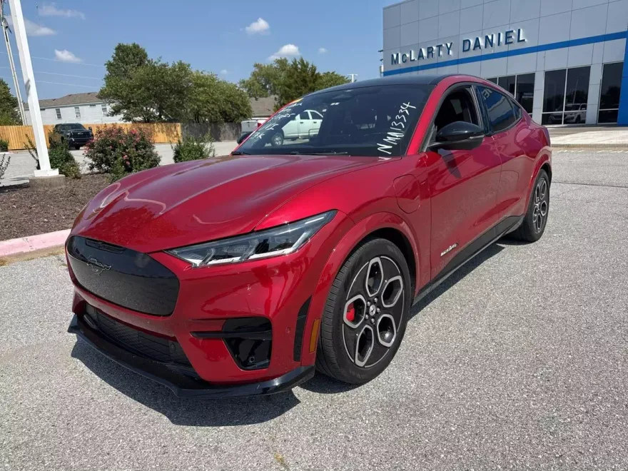 2022 Ford Mustang Mach-E GT photo 1