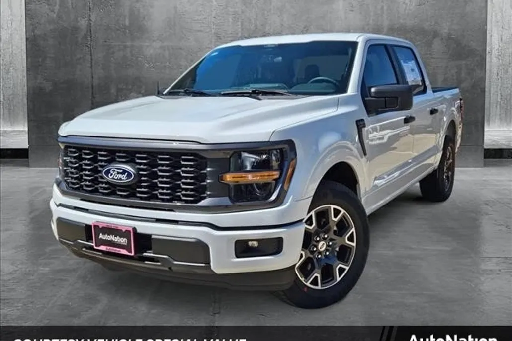 2025 Ford F-150 STX photo 1