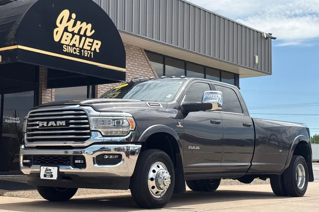 2024 Ram 3500 Longhorn photo 1
