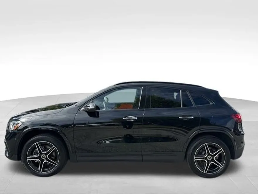 2025 Mercedes Benz GLA 250 4MATIC photo 1