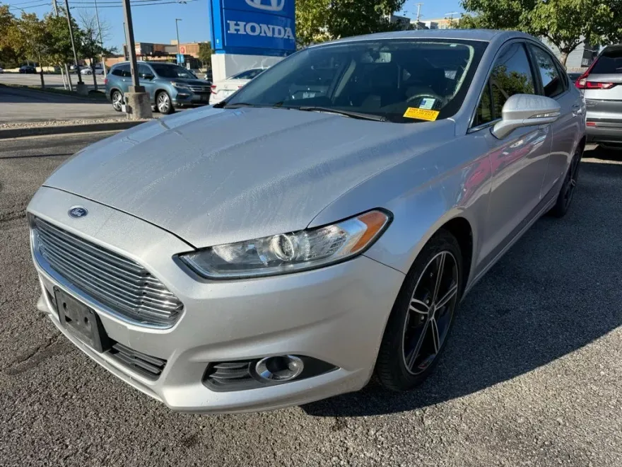 2014 Ford Fusion SE photo 1