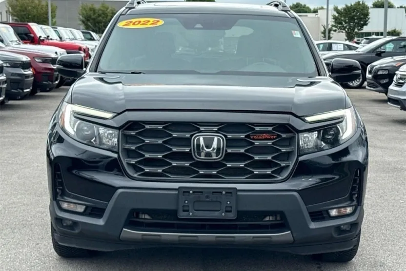 2022 Honda Passport TrailSport photo 1