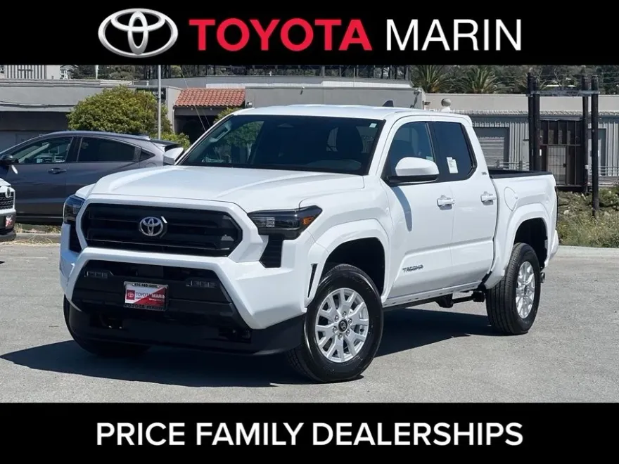 2025 Toyota Tacoma SR5 Double Cab photo 1
