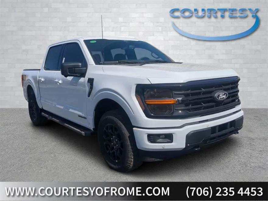 2025 Ford F-150 XLT photo 1