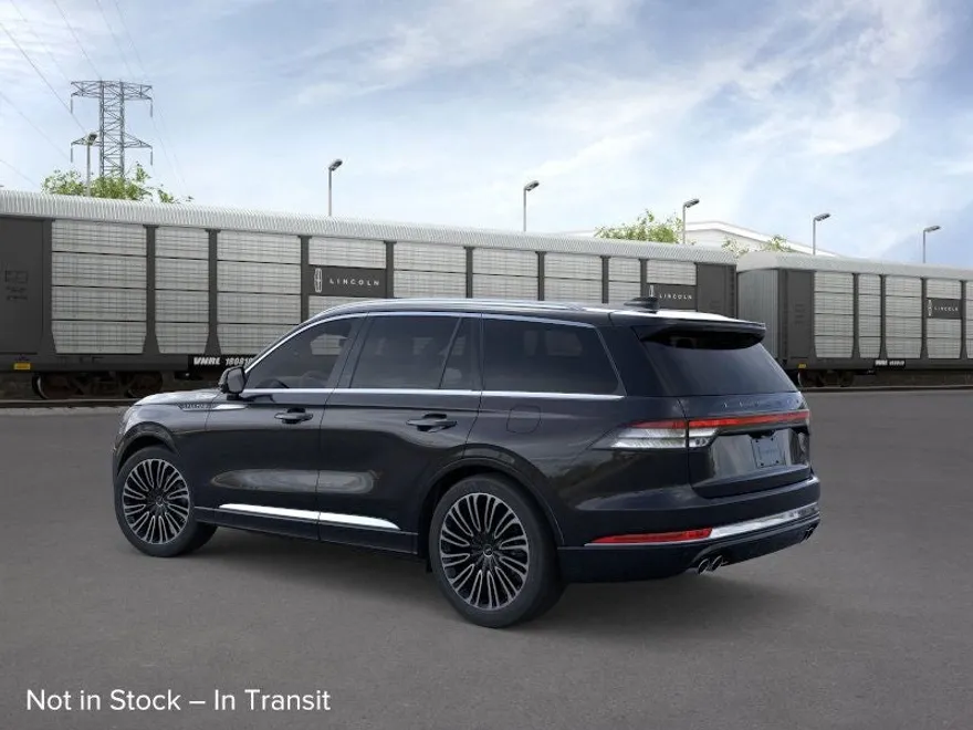 2025 Lincoln Aviator Black Label photo 1