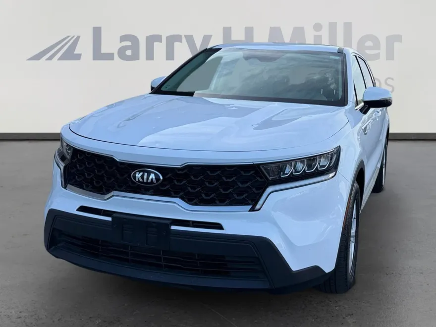 2021 Kia Sorento LX photo 1
