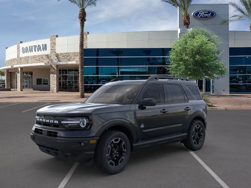 2024 Ford Bronco Sport Outer Banks photo 1