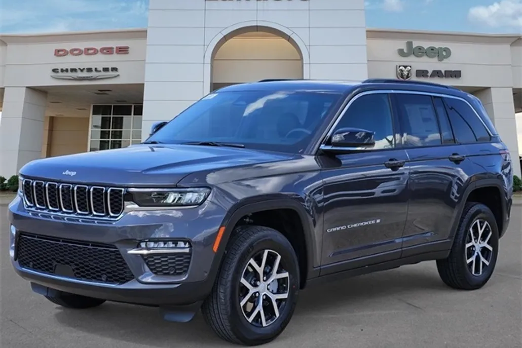2025 Jeep Grand Cherokee Limited photo 1
