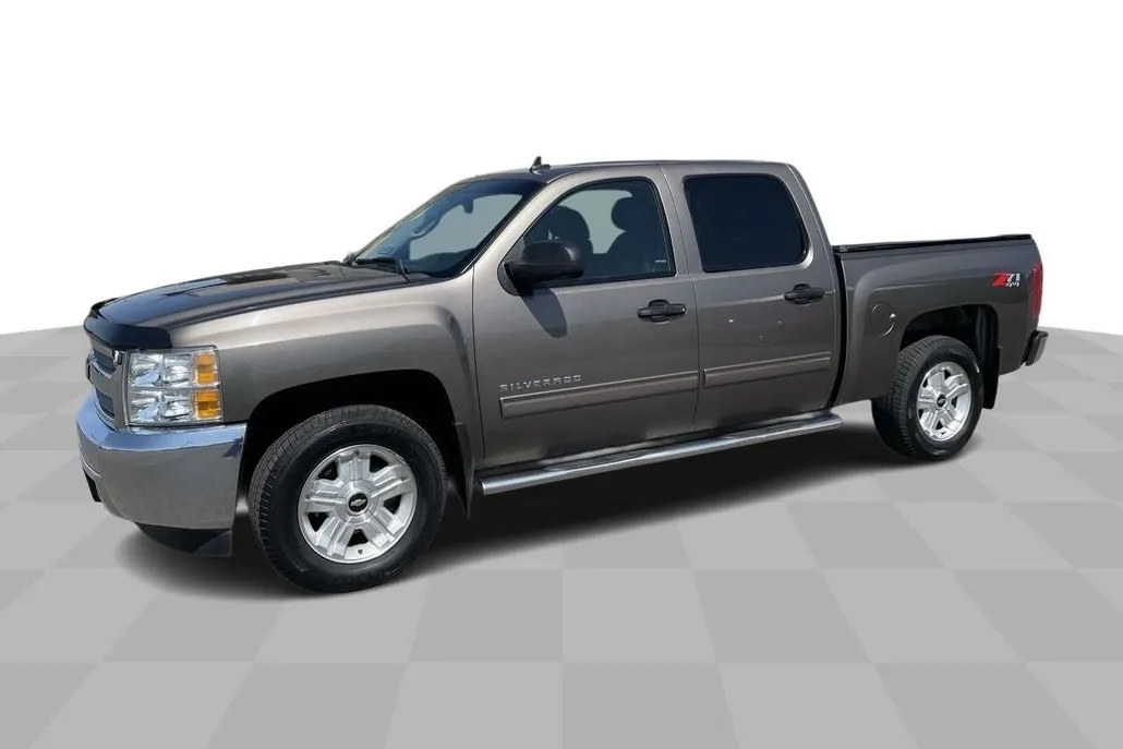 2013 Chevrolet Silverado 1500 LT photo 1