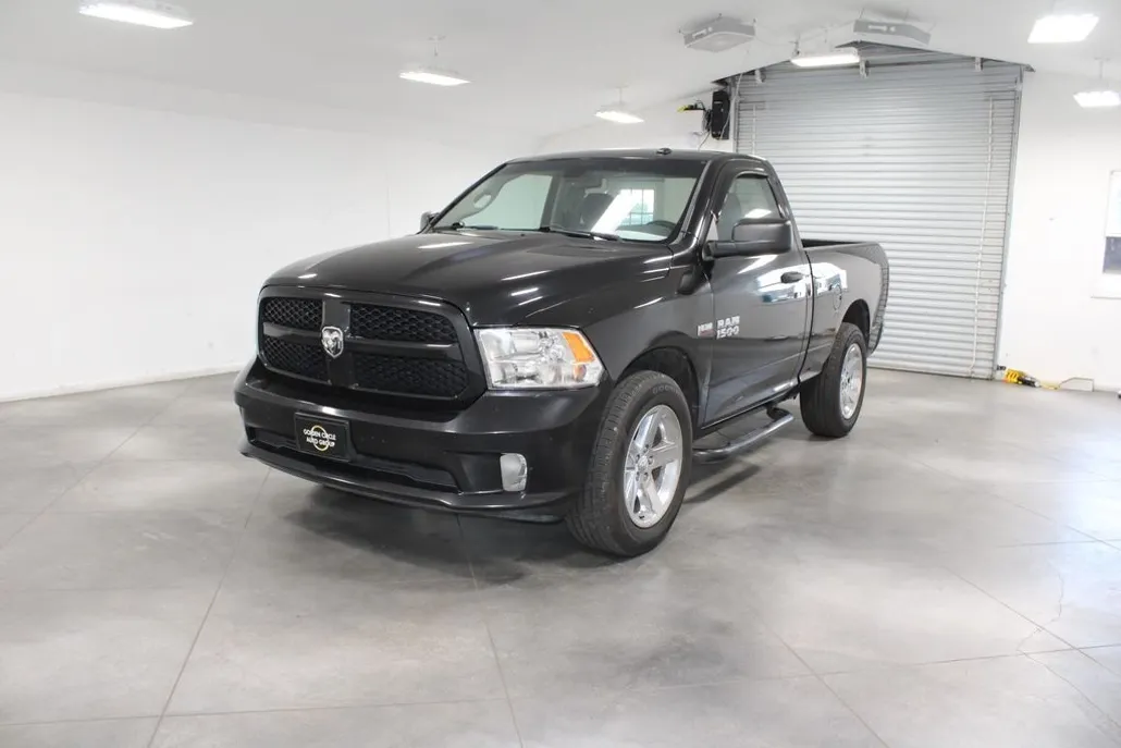 2015 Ram 1500 Express photo 1