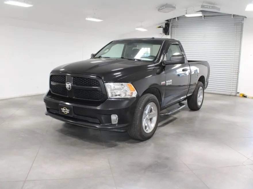 2015 Ram 1500 Express photo 1