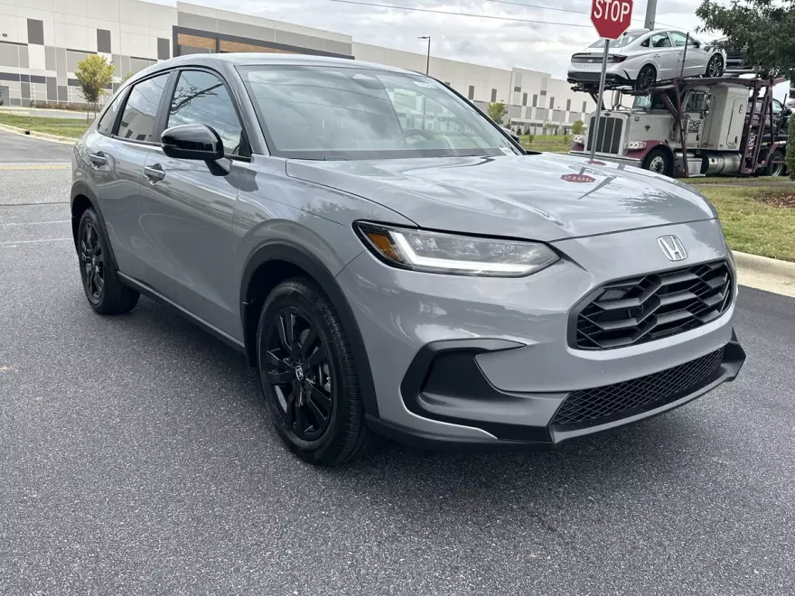 2026 Honda HR-V Sport photo 1