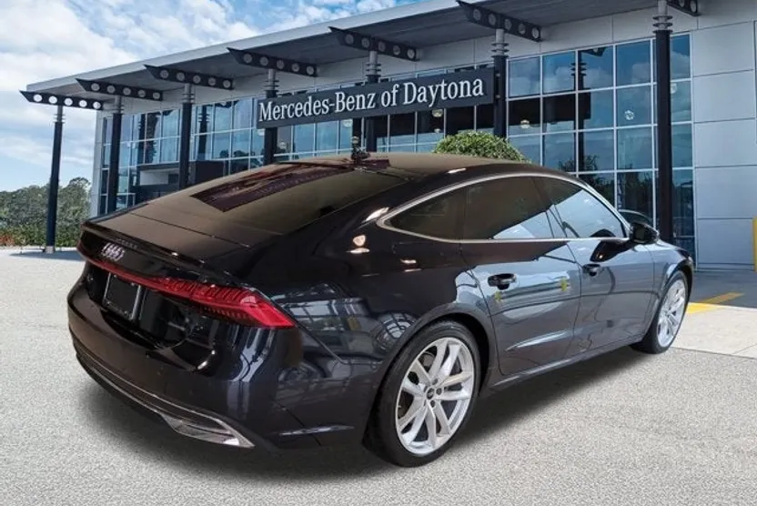 2023 Audi A7 Premium Plus photo 1