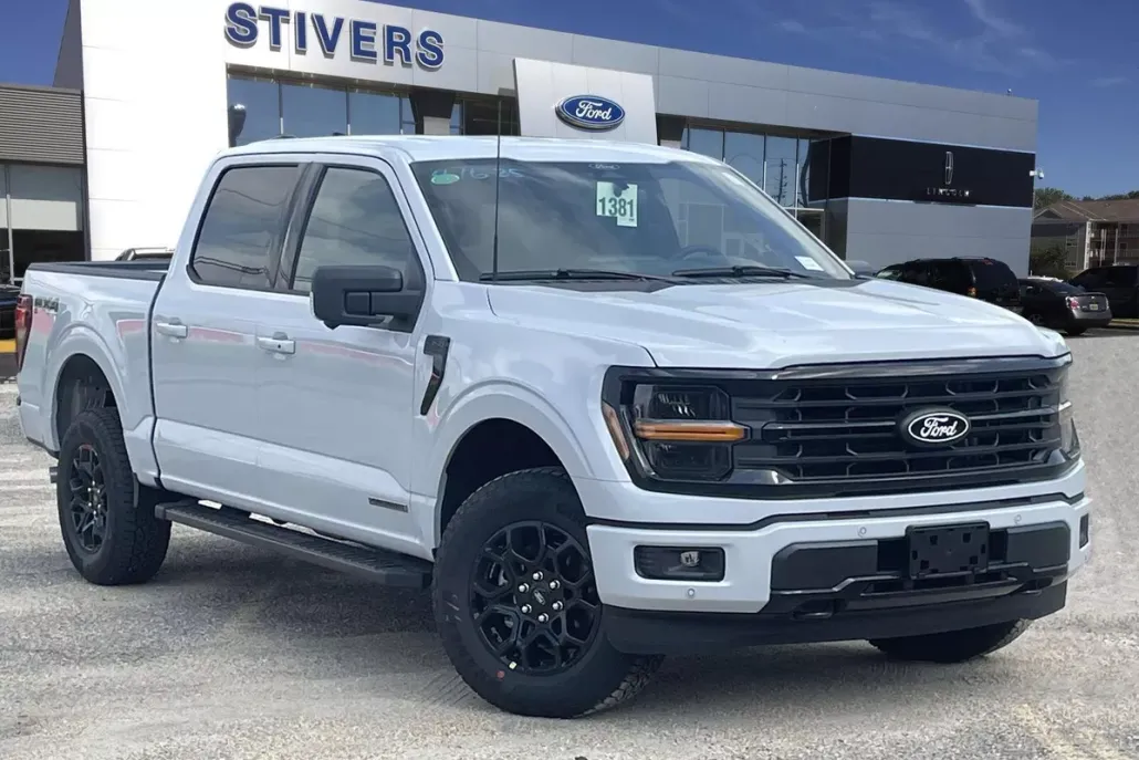 2025 Ford F-150 XLT photo 1