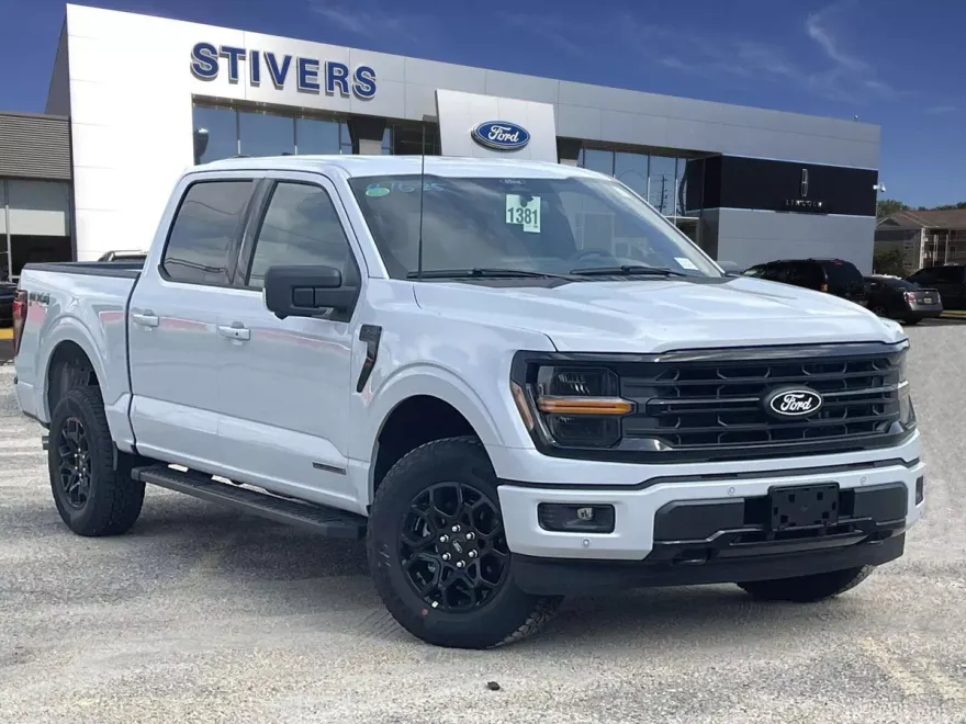 2025 Ford F-150 XLT photo 1
