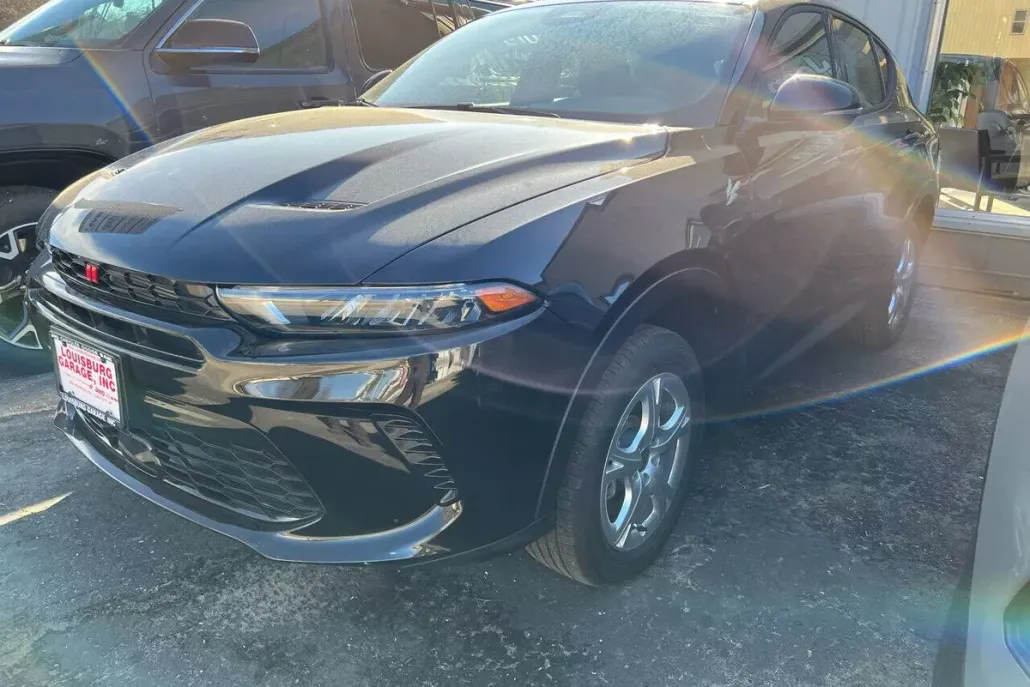 2024 Dodge Hornet GT photo 1