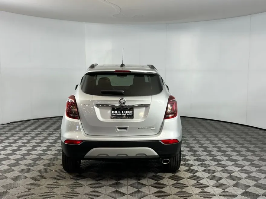 2022 Buick Encore Preferred photo 1